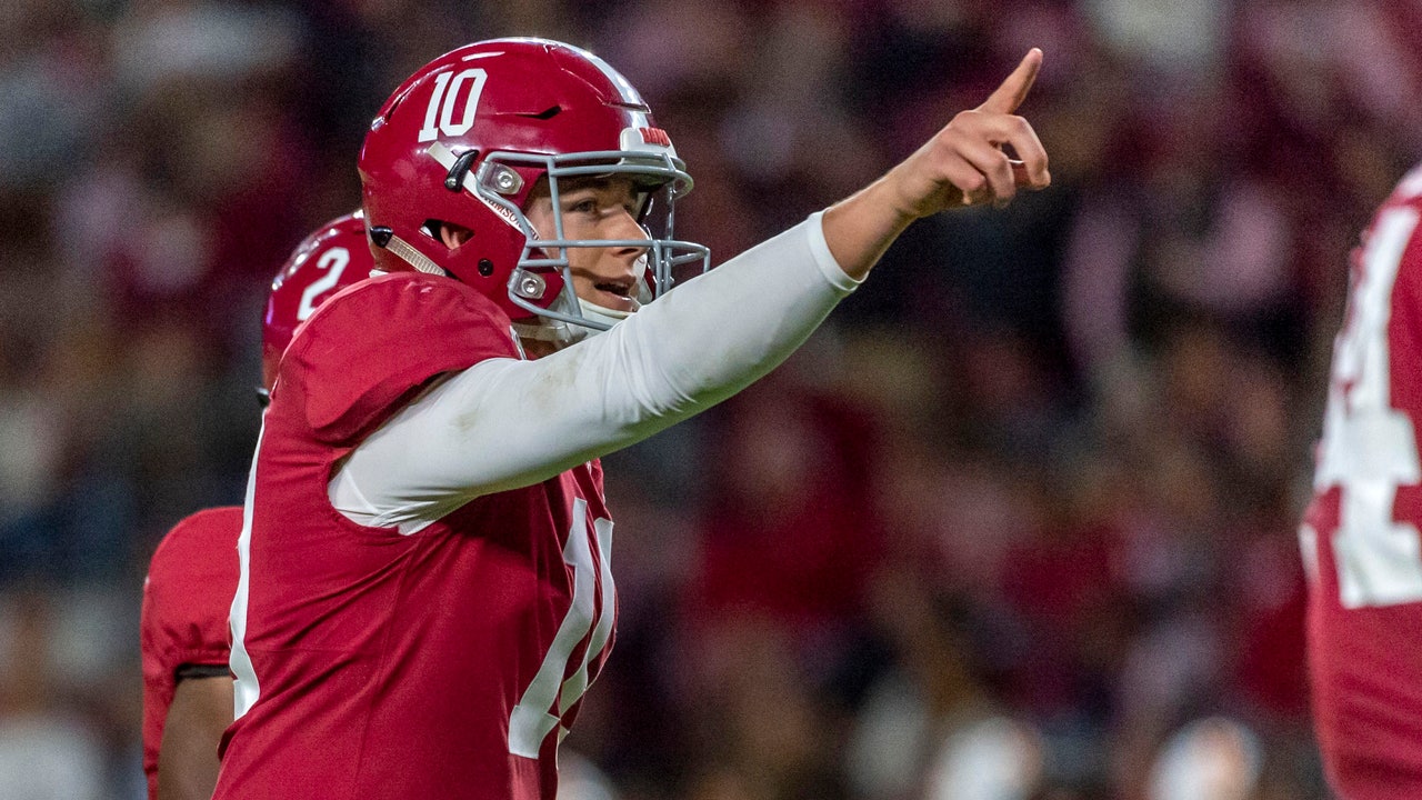 Next man up: QB Jones leads No. 1 Alabama against Arkansas